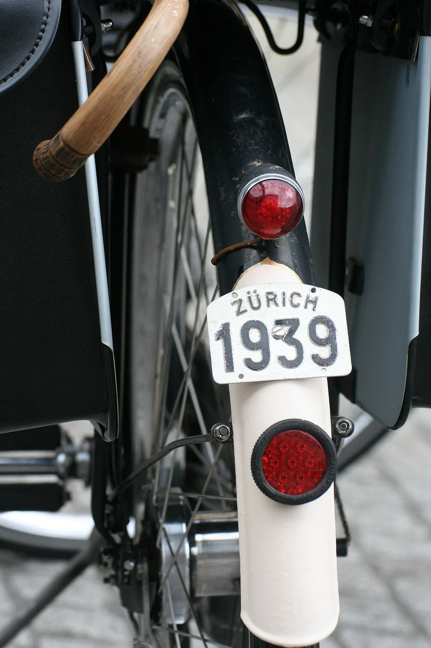 carte grise sur vélo hollandais