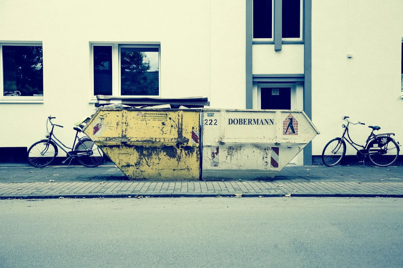 remorque et vélo hollandais d'occasion