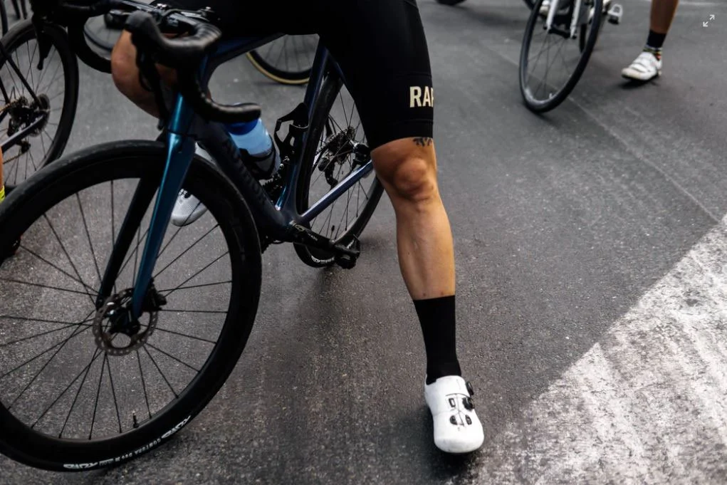 Vélo gravel bleu